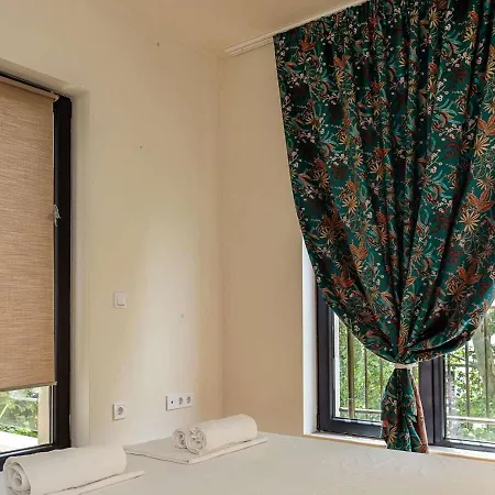 Apartament Spacious 2br Near Sea Garden & By Flat Manаger