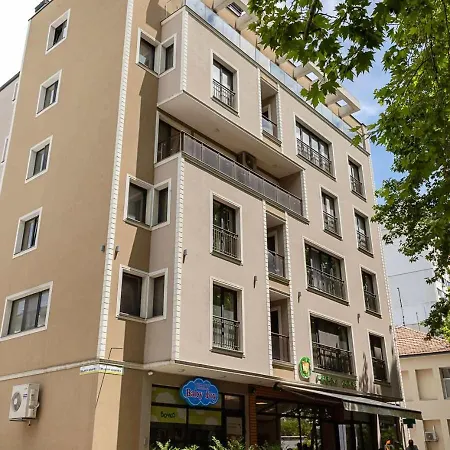 Apartament Spacious 2br Near Sea Garden & By Flat Manаger Varna